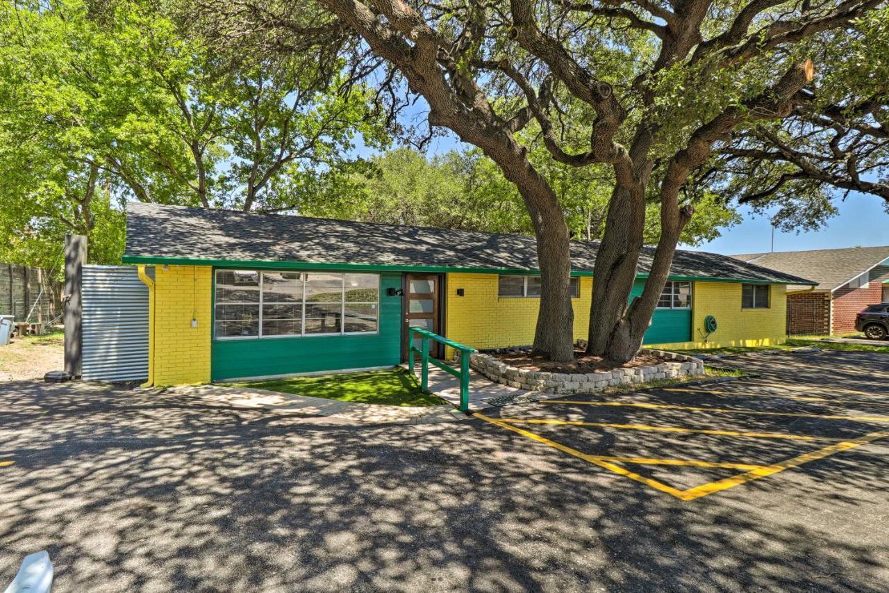 Renovated Austin Home With Yard About 9 Mi To Dtwn! Exteriör bild